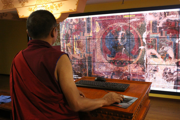 IL PALAZZO DEL POTALA DIGITALIZZA 1000 THANGKA, Mirabile Tibet