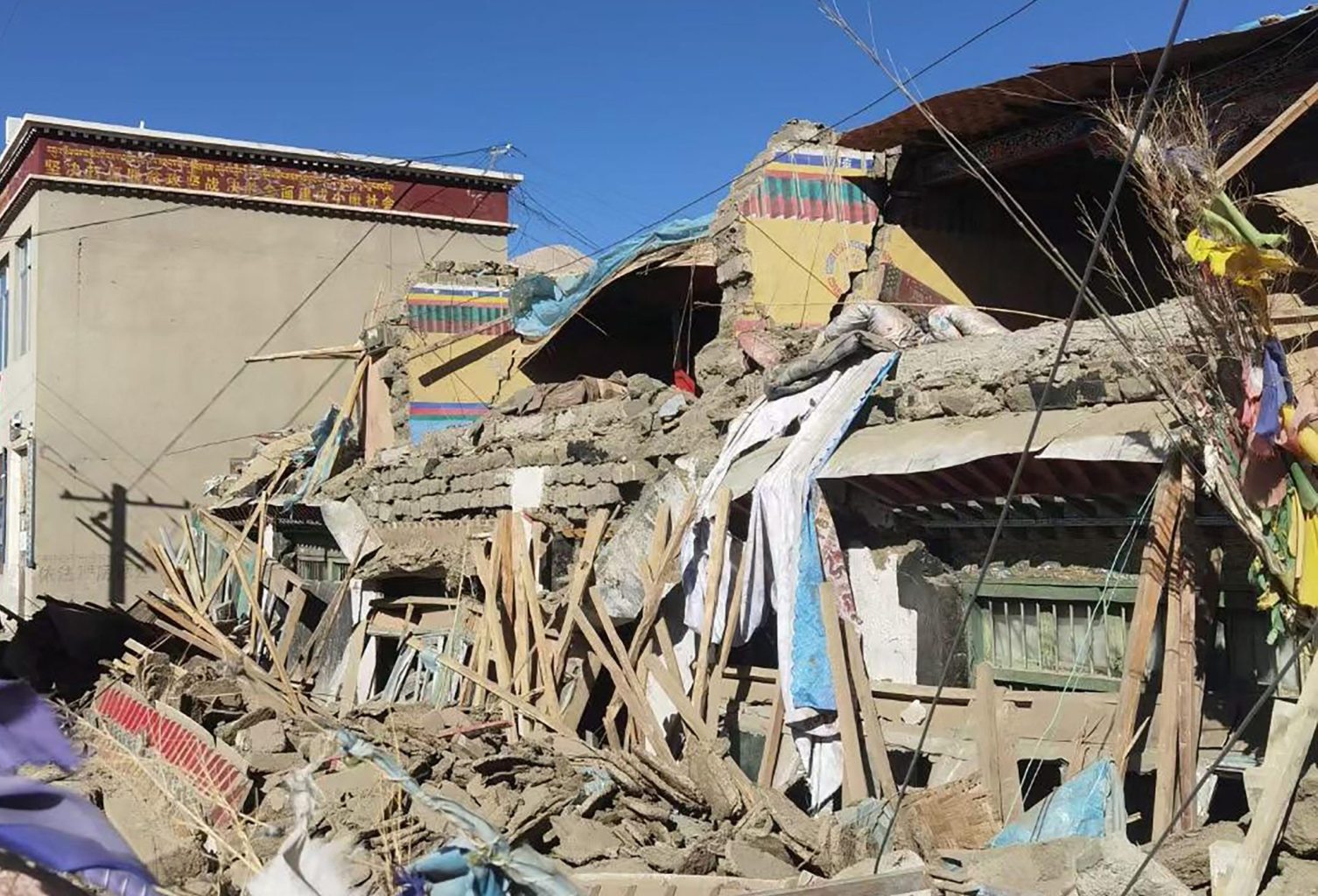 TERREMOTO NEL TIBET, ATTIVATI I SOCCORSI, Mirabile Tibet